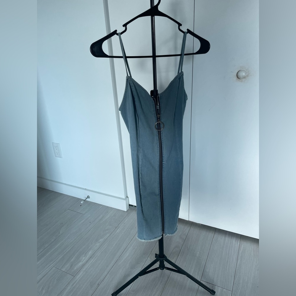 FASHION NOVA denim zip up bodycon dress